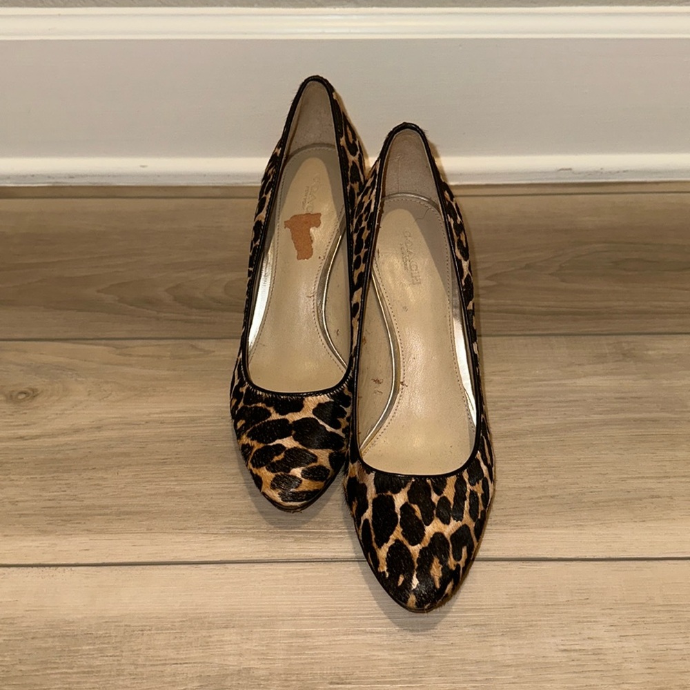 VGUC COACH New York Giovanna Calfhair Fur Hair Pointed High Heels Animal Print - Picture 2 of 11
